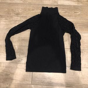 Lace sleeve turtleneck